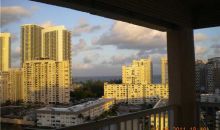 121 GOLDEN ISLES DR # PH1 Hallandale, FL 33009