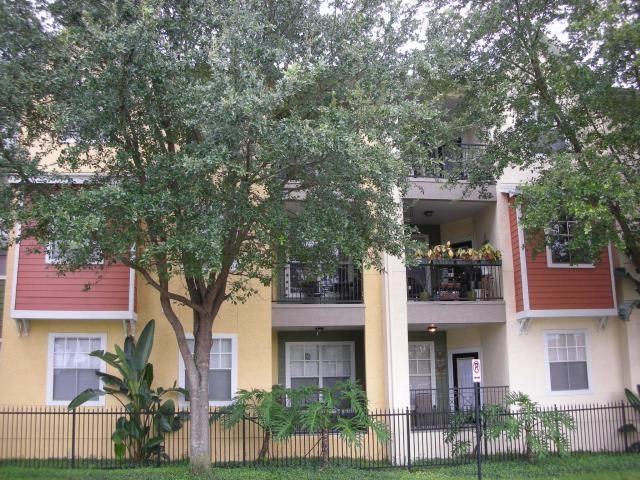 1810 E Palm Ave #7301, Tampa, FL 33605