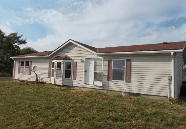 820 Virginia Ter, Lane, KS 66042