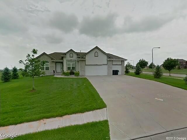 Young St, Bennington, NE 68007