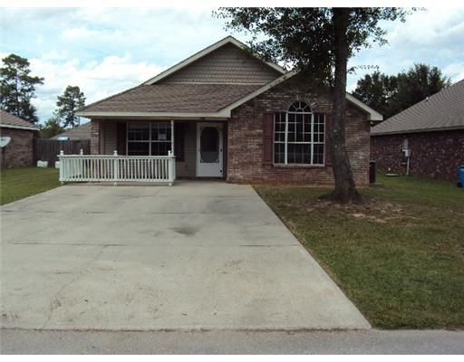 15418 Thomas St, Biloxi, MS 39532