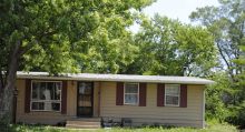 8606 E 93rd Ter Kansas City, MO 64138