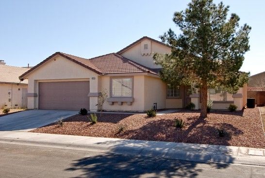 5025 Meadows Lilly Ave, Las Vegas, NV 89108