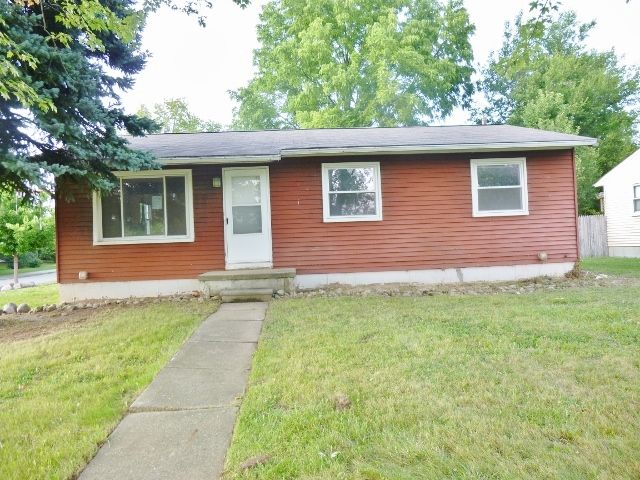 334 Mason Rd, Howell, MI 48843