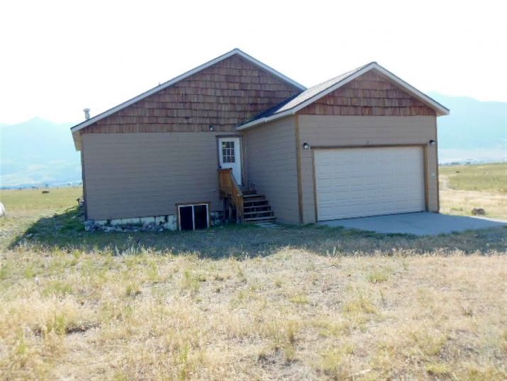 Glengarry, Livingston, MT 59047