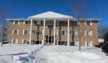 2710 Rosalyn Ct Apt 201 Minneapolis, MN 55427
