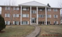 2730 Rosalyn Ct Apt 103 Minneapolis, MN 55427