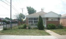 3751 West 77th Street Chicago, IL 60652