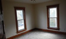 613 Vine Street Coshocton, OH 43812