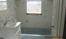 726 De Villen Ave Royal Oak, MI 48073