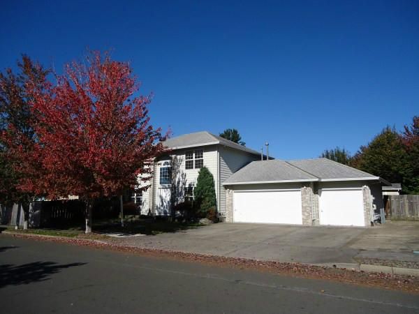 22073 Ne Failing St, Fairview, OR 97024