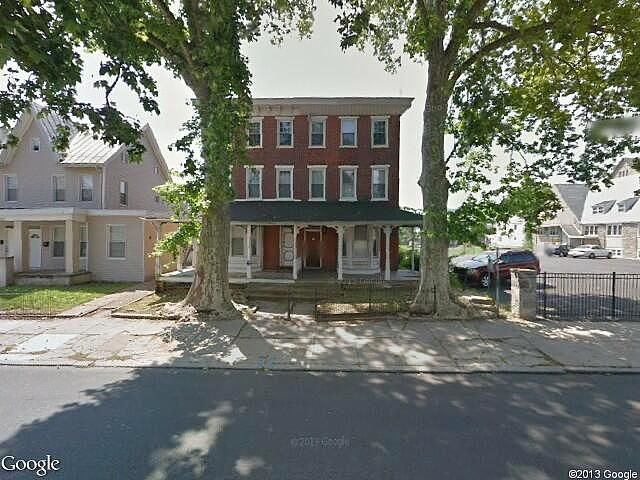 9Th, Chester, PA 19013