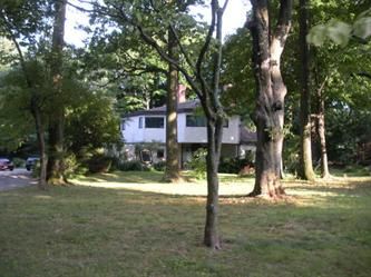 101 Quaker Ln, Haverford, PA 19041