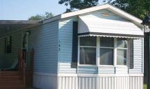 143 Menlo Park Belleville, MI 48111