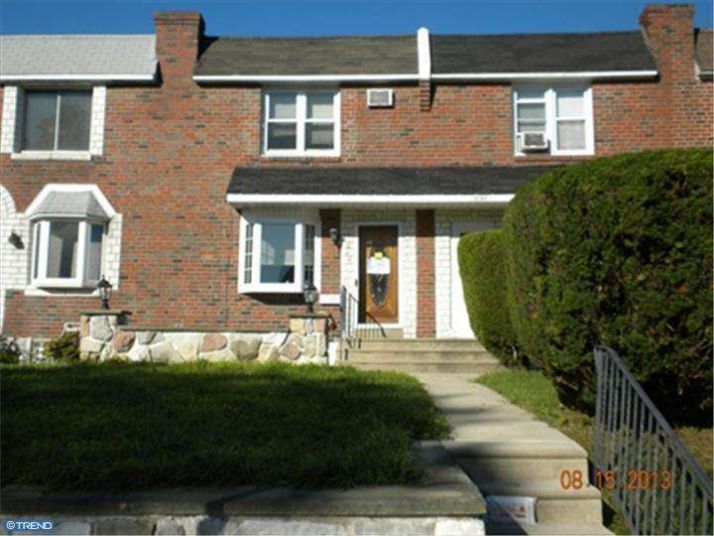 1895 Carter Rd, Folcroft, PA 19032