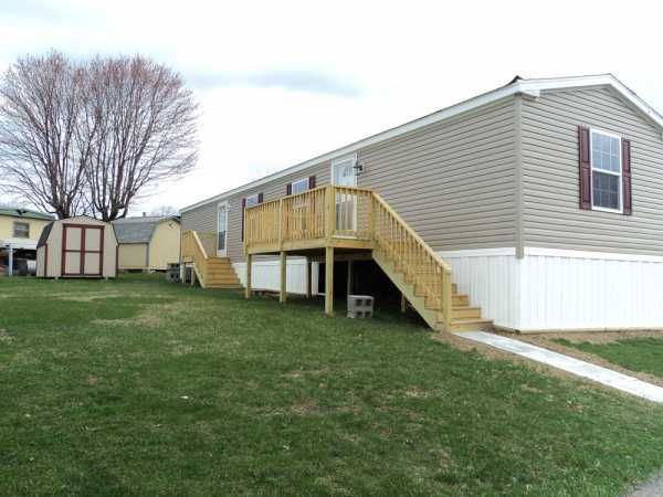 9 Theta Dr., Greensburg, PA 15601