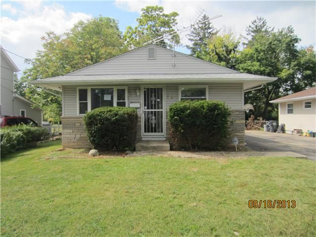 181 Robinwood Ave, Columbus, OH 43213