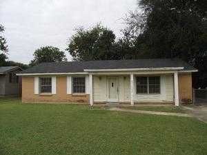 5132 Newbury Ln, Montgomery, AL 36108