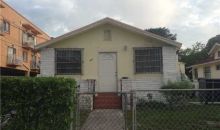 956 SW 3 ST Miami, FL 33130