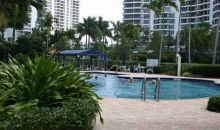 3500 MYSTIC POINTE DR # PH5 Miami, FL 33180