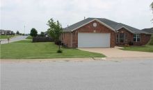 520 STEEPRO DR Centerton, AR 72719