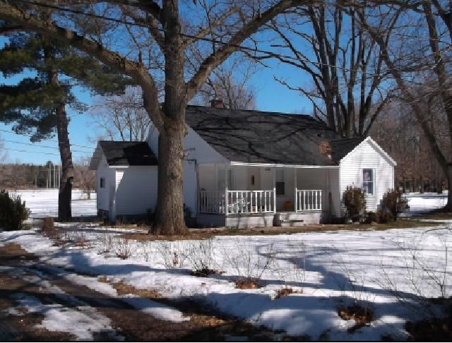 4462 Macarthur Rd, Muskegon, MI 49442