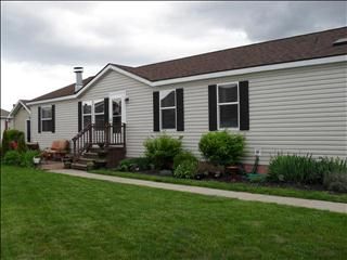 845 TANNER LANDING, Monroe, MI 48161