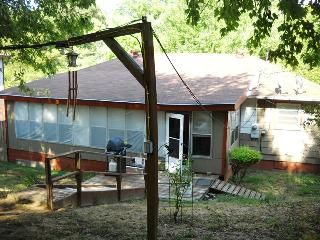510 N Spruce St, Harrison, AR 72601