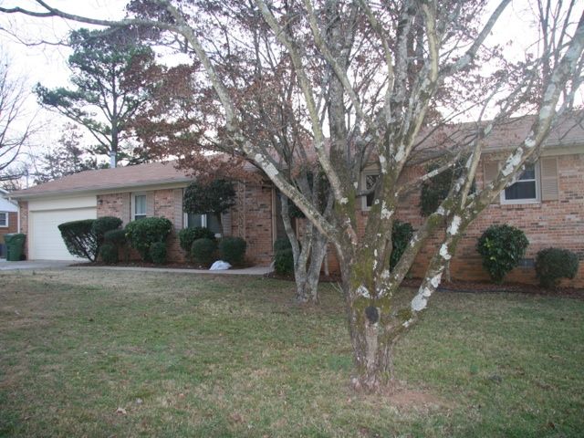 1809 Carson Lane, Huntsville, AL 35806