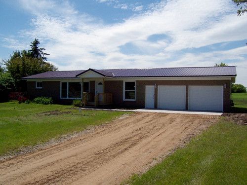 8943 N. Mission, Clare, MI 48617