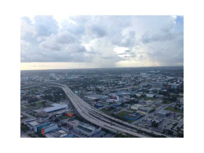 900 BISCAYNE BL # 5301, Miami, FL 33132