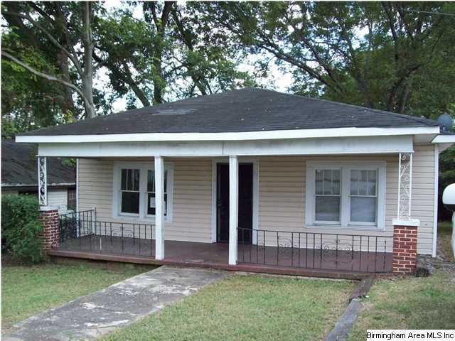 109 59th St, Fairfield, AL 35064