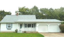 4220 Michelle Cir Lansing, MI 48917