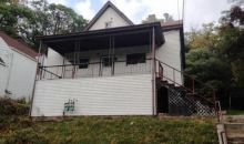 1106 Lakewood Avenue Pittsburgh, PA 15220