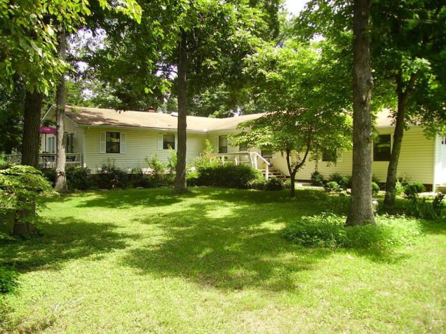 3847 Valley Road, Valley Springs, AR 72682