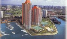 3370 HIDDEN BAY DR # 901 Miami, FL 33180
