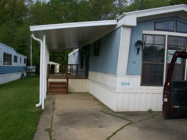 122 Maple Hill Lane, Akron, OH 44312