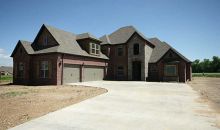 2756 N FLORAL CT Fayetteville, AR 72704