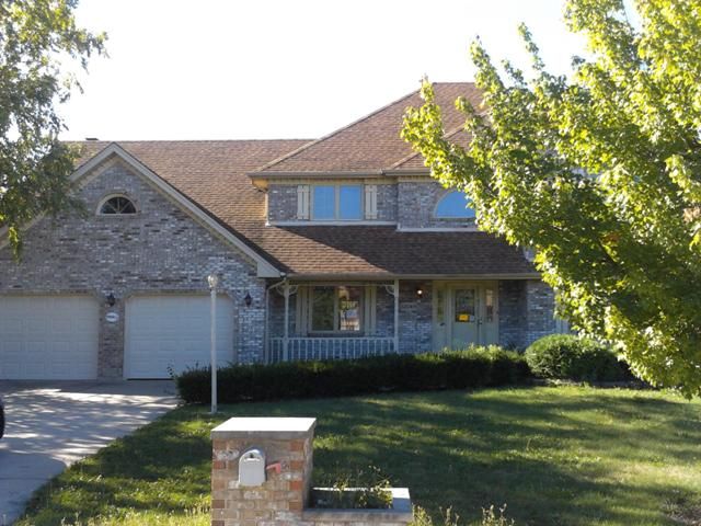 12049 Longmeadow Ln, Lockport, IL 60441