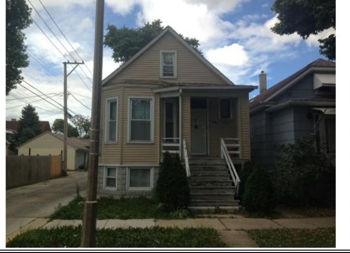 1213 Clinton Avenue, Berwyn, IL 60402