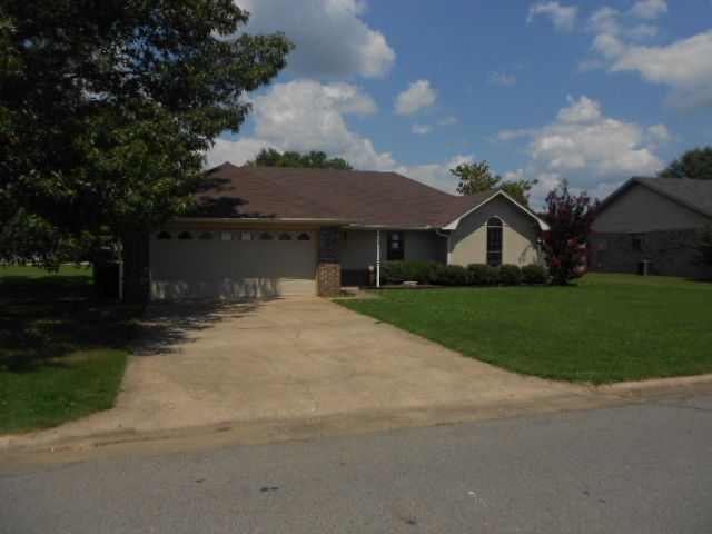 9 Bridgestone Dr, Conway, AR 72032