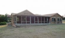 868 Arthur Rd Denison, TX 75021