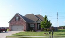 8208 SANTA CLARA AVE Springdale, AR 72762