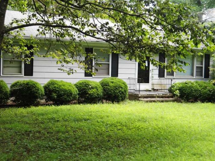 852 Peach Grove Rd, Saint Stephens Church, VA 23148
