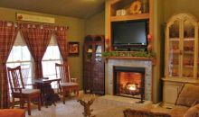 929 Riverview Dr Norfork, AR 72658