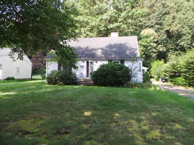 240 Lownsdale Avenue, Akron, OH 44313