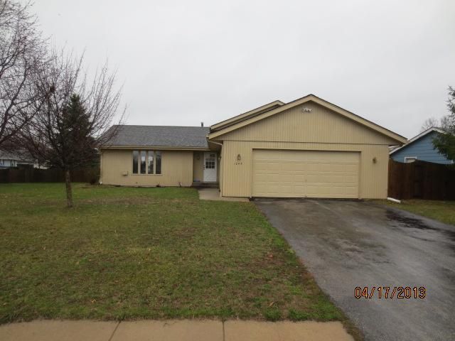 1043 Ashdown Place, Machesney Park, IL 61115