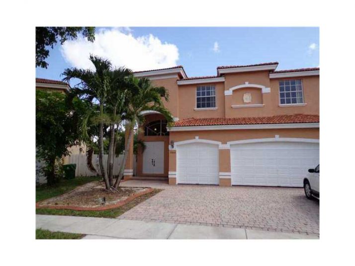 13008 54TH CT, Hollywood, FL 33027