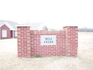 8 Mill Creek Ct., Muscle Shoals, AL 35661