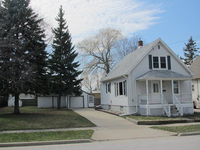 2832 95th St, Sturtevant, WI 53177
